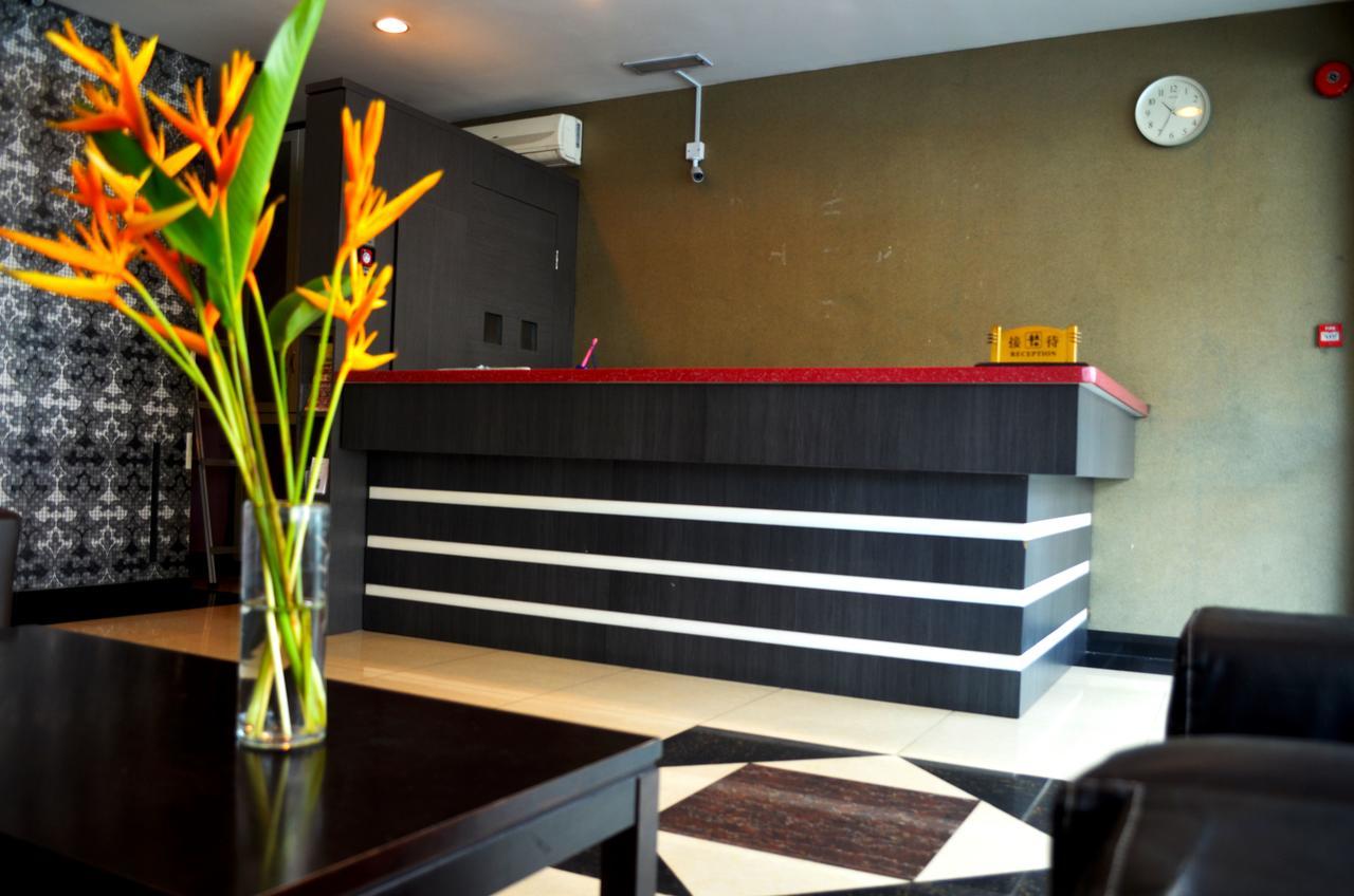 Lintas Plaza Hotel Κότα Κιναμπαλού Εξωτερικό φωτογραφία