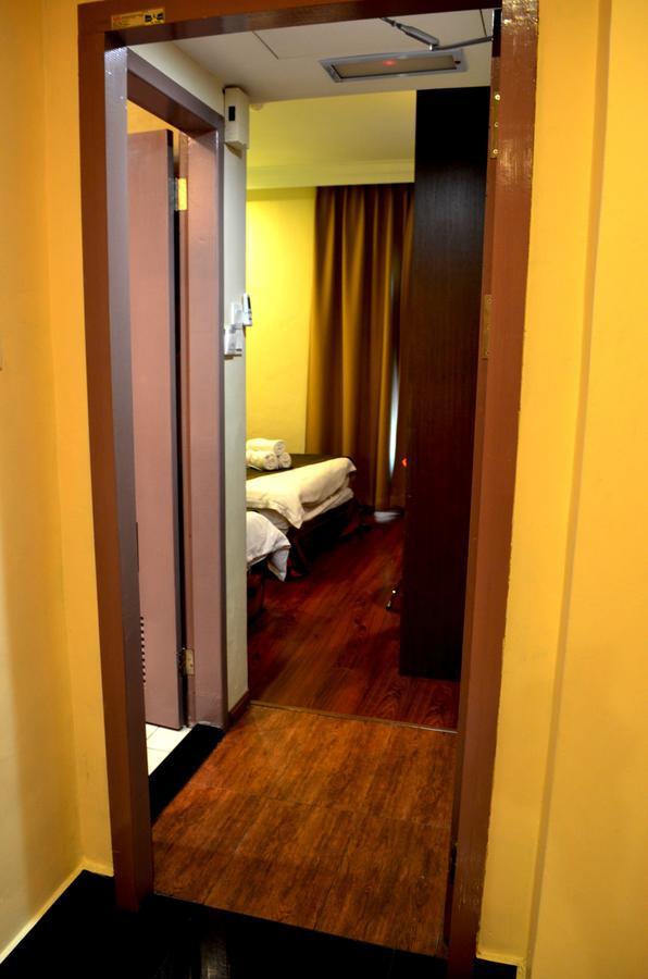 Lintas Plaza Hotel Κότα Κιναμπαλού Εξωτερικό φωτογραφία